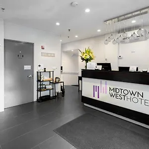 Midtown West מלון